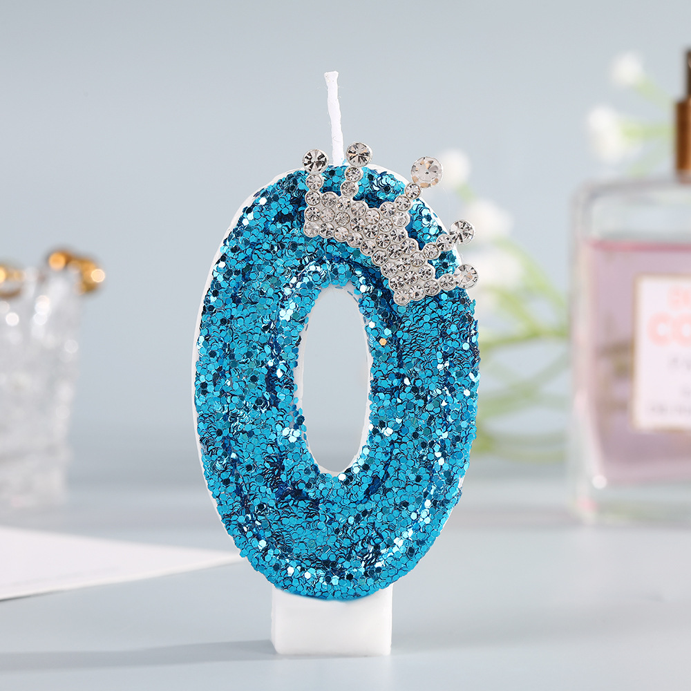 Blue Crown Number Birthday Can - Holiday Candle Set recension och pris